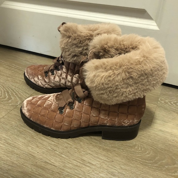 Isaac mizrahilivei ankle fur top boots size 8 - Picture 1 of 6